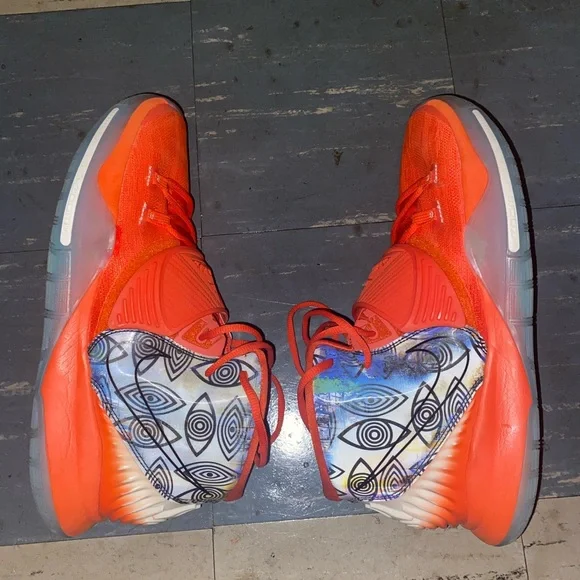 Nike | Shoes | Kyrie 6 Manila Preheat Size 2 | Poshmark display picture 1